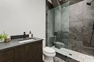 421 Marsh Rd, Charlotte, NC 28209 - Photo 20