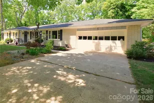 88 Botany Dr, Asheville, NC 28805 - Photo 2