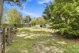 479 St Pauls Rd, Hendersonville, NC 28792 - Photo 46