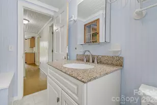 479 St Pauls Rd, Hendersonville, NC 28792 - Photo 24