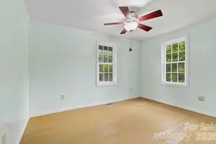 479 St Pauls Rd, Hendersonville, NC 28792 - Photo 28