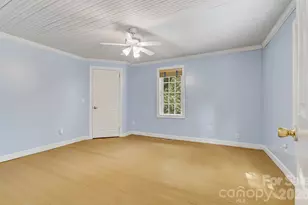 479 St Pauls Rd, Hendersonville, NC 28792 - Photo 32