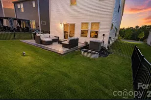356 Hyssop Ct, Fort Mill, SC 29715 - Photo 32