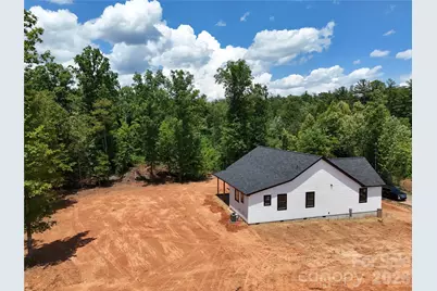 2435 Kimberly Avenue, Morganton, NC 28655 - Photo 6