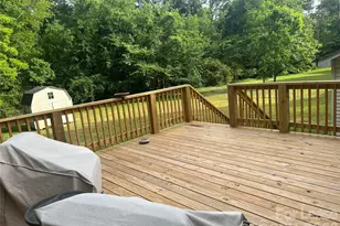 311 Hillcrest Dr, Huntersville, NC 28078 - Photo 2