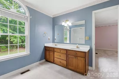 4804 Elmhurst Drive NE, Hickory, NC 28601 - Photo 26