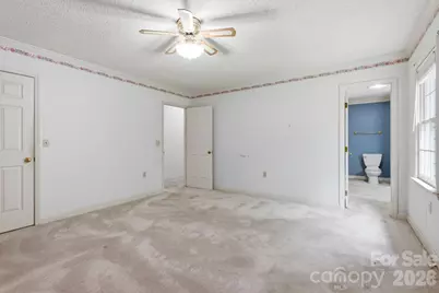 4804 Elmhurst Drive NE, Hickory, NC 28601 - Photo 24