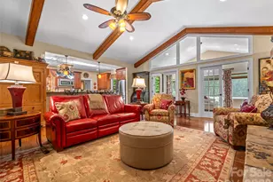 100 Falls Summit Rd, Hendersonville, NC 28739 - Photo 18
