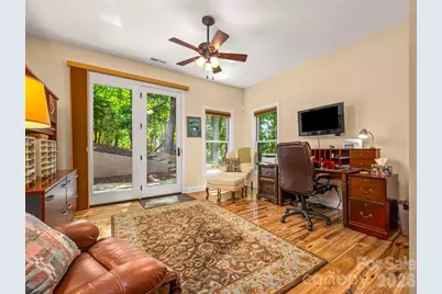 100 Falls Summit Road, Hendersonville, NC 28739 - Photo 32
