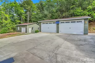 287 Shady Creek Ln, Hendersonville, NC 28739 - Photo 42