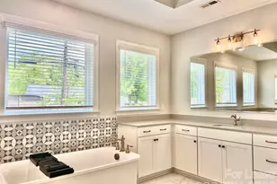 413 Belton St, Charlotte, NC 28209 - Photo 30