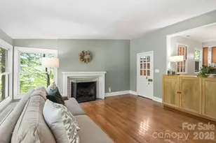 49 Plymouth Cir, Asheville, NC 28803 - Photo 10