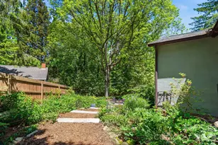 49 Plymouth Cir, Asheville, NC 28803 - Photo 36