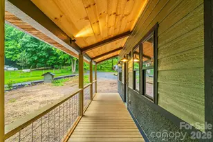 1737 Newfound Rd, Leicester, NC 28748 - Photo 2