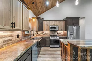 1737 Newfound Rd, Leicester, NC 28748 - Photo 10