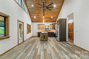 1737 Newfound Rd, Leicester, NC 28748 - Photo 6