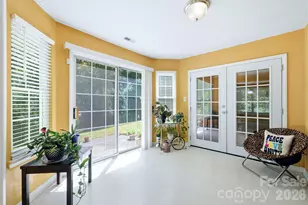 5837 Amity Springs Dr, Charlotte, NC 28212 - Photo 2