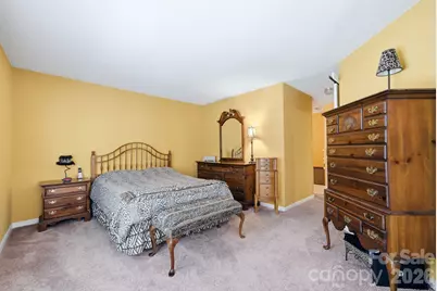 5837 Amity Springs Drive, Charlotte, NC 28212 - Photo 8