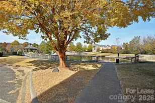 8643 Beaver Creek Dr, Charlotte, NC 28269 - Photo 8