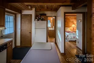86 Hickory Ln, Newland, NC 28657 - Photo 20