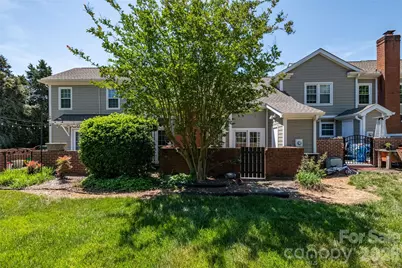 9235 N Vicksburg Park Court, Charlotte, NC 28210 - Photo 30