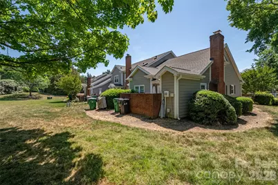 9235 N Vicksburg Park Court, Charlotte, NC 28210 - Photo 36