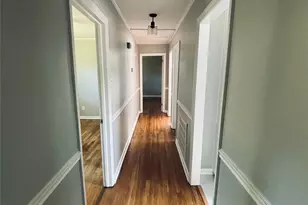 305 Forestway Dr, Mount Holly, NC 28120 - Photo 6