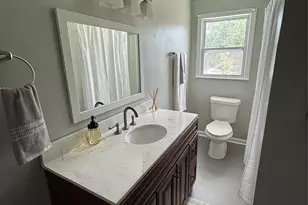 305 Forestway Dr, Mount Holly, NC 28120 - Photo 8