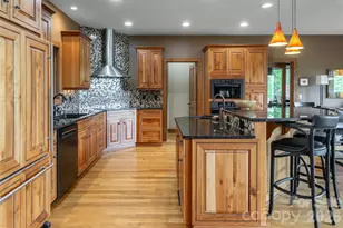 211 Boulder Rdg Dr, Hendersonville, NC 28792 - Photo 12