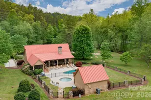 211 Boulder Rdg Dr, Hendersonville, NC 28792 - Photo 44