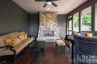 211 Boulder Rdg Dr, Hendersonville, NC 28792 - Photo 18
