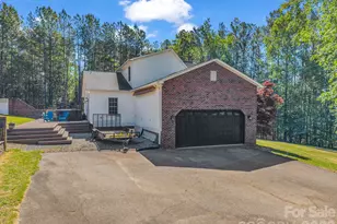 1467 Camp Creek Rd, Union Mills, NC 28167 - Photo 4