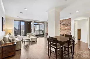 222 S Caldwell St, Charlotte, NC 28202 - Photo 10