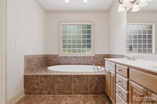 707 Mayfield Ct, Fort Mill, SC 29715 - Photo 24