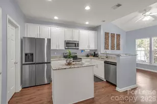 1802 Robinwood Village Dr, Gastonia, NC 28054 - Photo 10