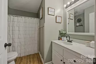 1404 Castle Ct, Lenoir, NC 28645 - Photo 26