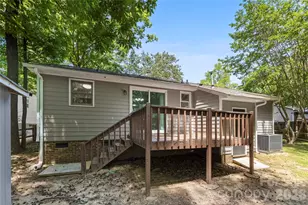 8200 Chrisbry Ln, Charlotte, NC 28215 - Photo 12