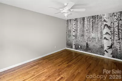 2000 Davis Mountain Road, Hendersonville, NC 28739 - Photo 24