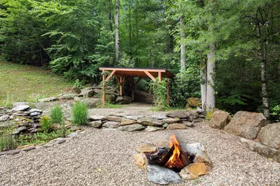 2000 Davis Mountain Road, Hendersonville, NC 28739 - Photo 38