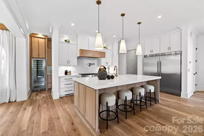 709 Bertonley Avenue, Charlotte, NC 28211 - Photo 6