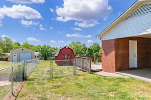 2101 Lamesa Ct, Lenoir, NC 28645 - Photo 28