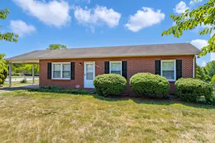 2101 Lamesa Ct, Lenoir, NC 28645 - Photo 2