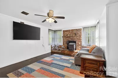 828 Jamestown Road, Morganton, NC 28655 - Photo 12