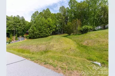 661 Whites Lake Boulevard, Saluda, NC 28773 - Photo 6