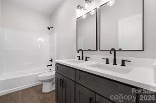 917 Overlook Dr SW, Lenoir, NC 28645 - Photo 22