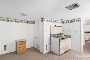 185 Indian Springs Rd, Clyde, NC 28721 - Photo 18