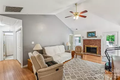 13221 Crooked Pine Court, Charlotte, NC 28215 - Photo 2