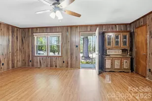 2068 Knight Rd, Lancaster, SC 29720 - Photo 8