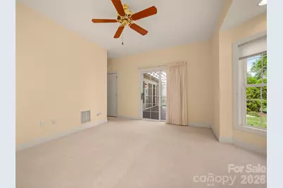90 Dunroy Drive, Hendersonville, NC 28739 - Photo 28