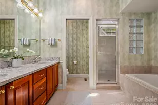 90 Dunroy Dr, Hendersonville, NC 28739 - Photo 26